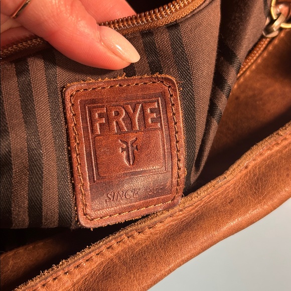 Frye Melissa Tote in Cognac aged to perfection leather. Super clean inside - Picture 6 of 12